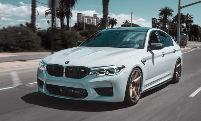 BMW F30 demontiert